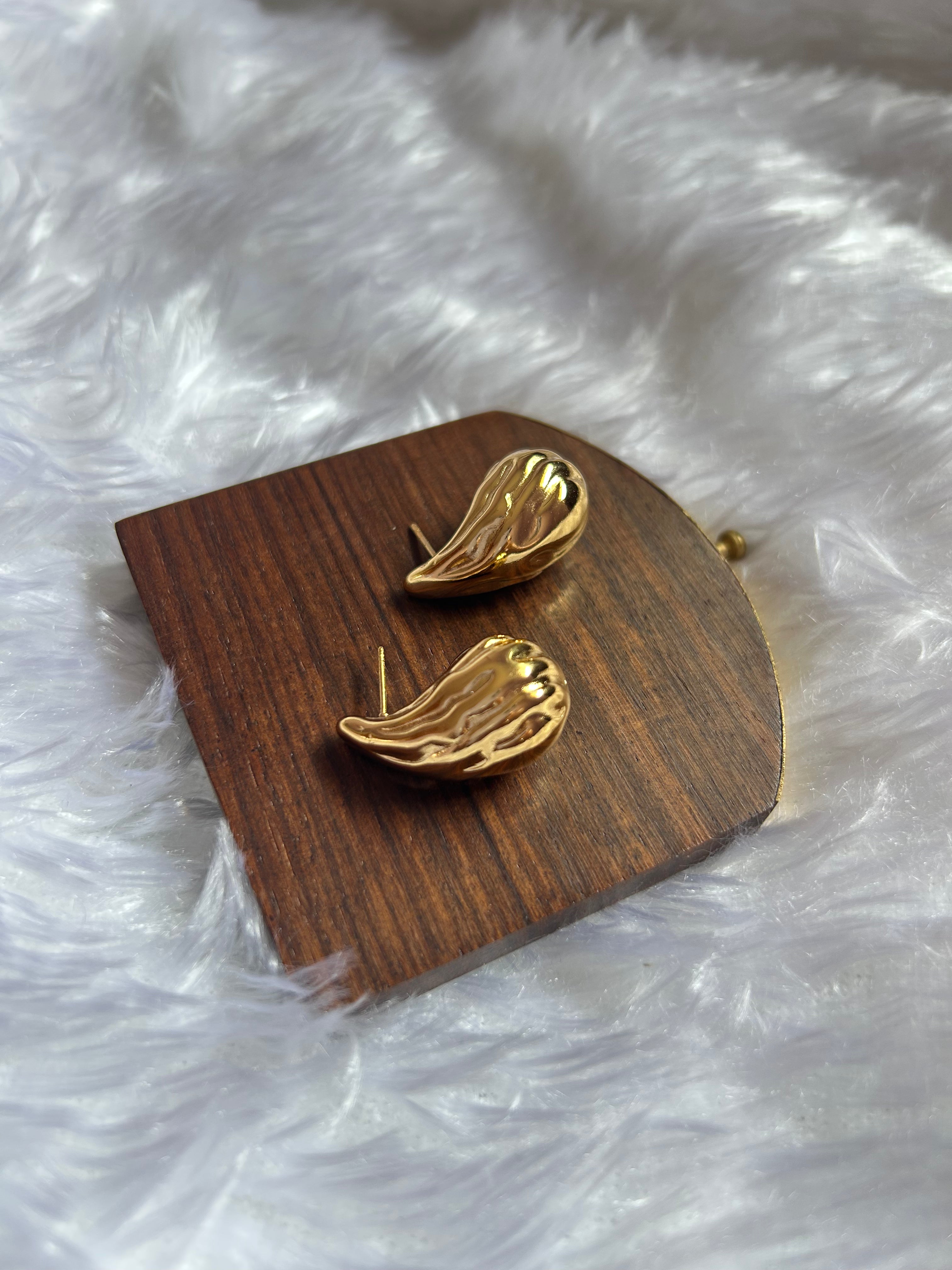 Mohak Anti Tarnish Golden Studs