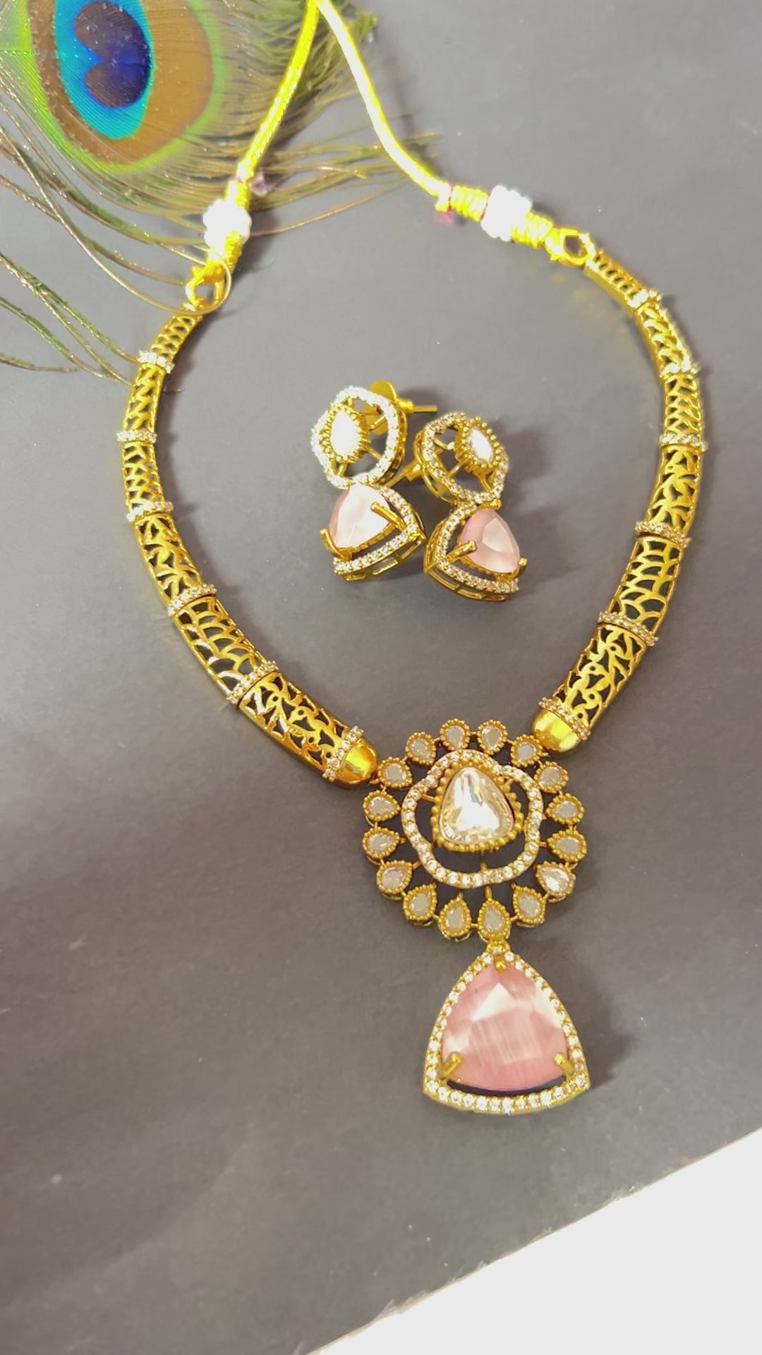 Shanaya AD Monalisa Traditional Golden Necklace